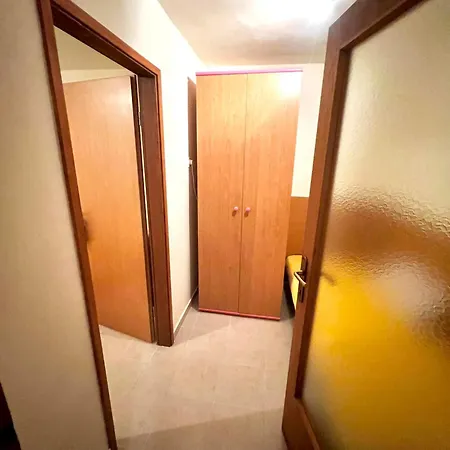 Martin 2 Ровинь